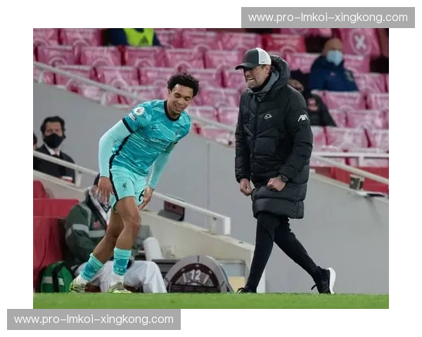 烽火再燃：利物浦vs阿森纳，巅峰对决，直播锁定，不容错过！